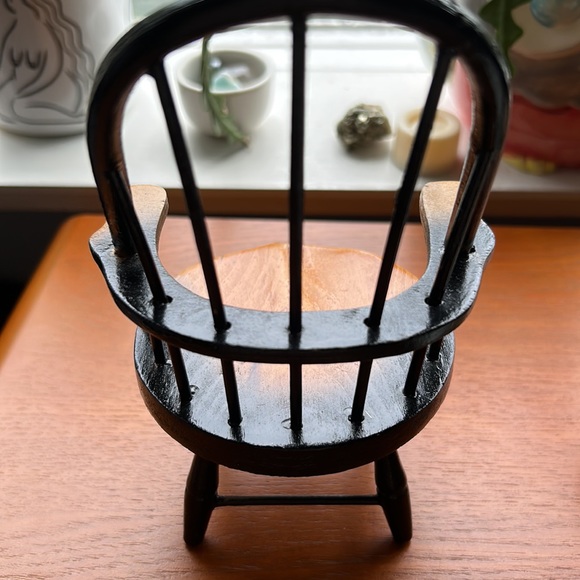 ANNE OF GREEN GABLES porcelain doll - Picture 9 of 9